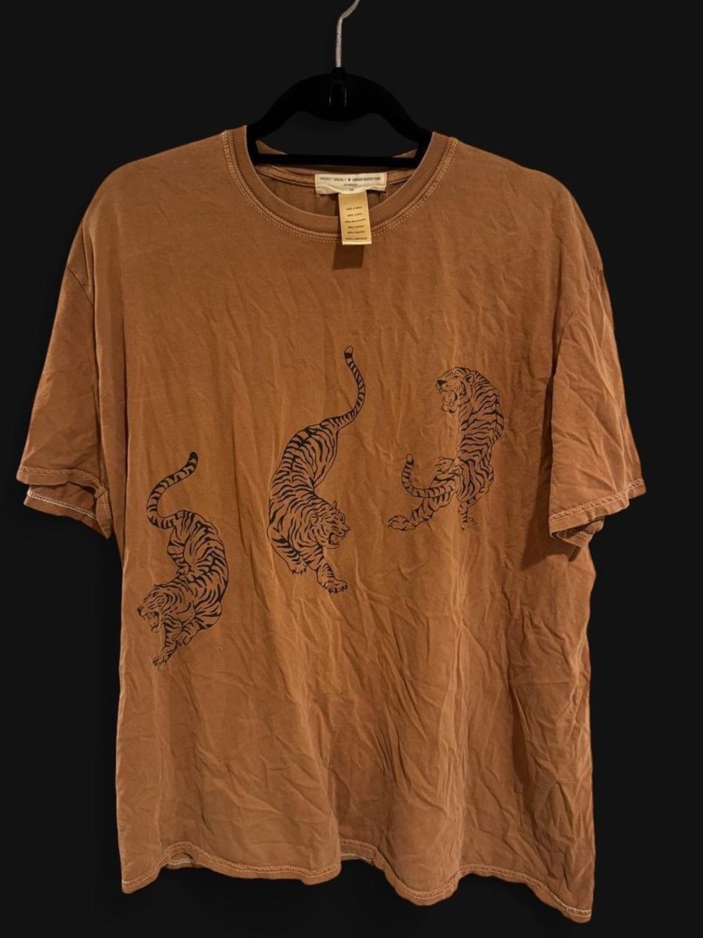 Urban outfitters oversized tiger tee